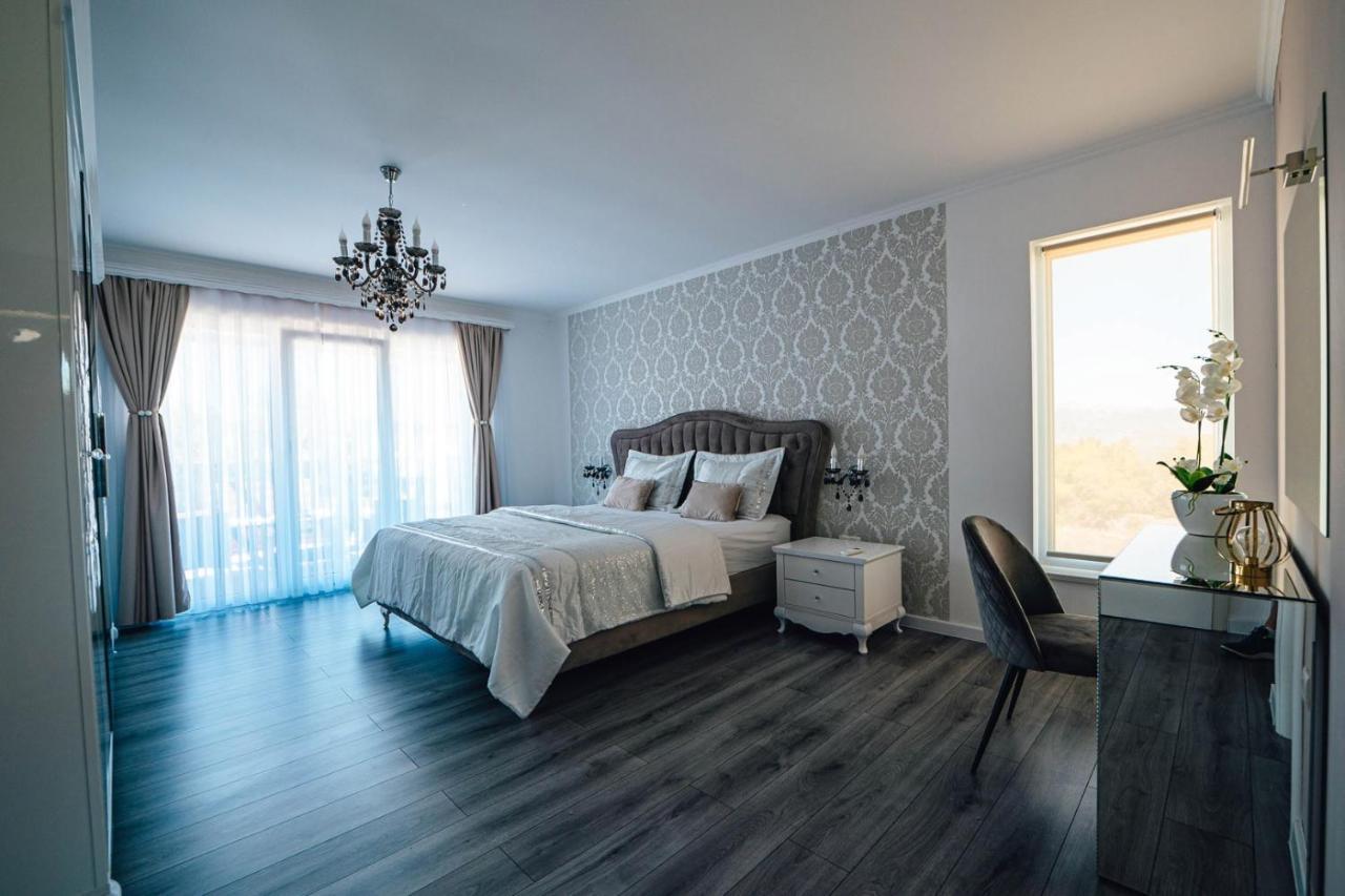 Luxury Villa Tori In Imotski, Pool Lokvicic Bagian luar foto